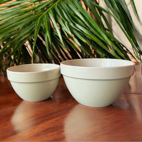 VINTAGE Faianta Sighisoara Romanian Ceramic Nesting Bowls – Set of 2 - Picture 1 of 11